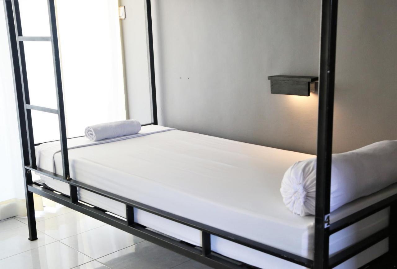 Hotel Sultans Of Swell Uluwatu Exterior foto