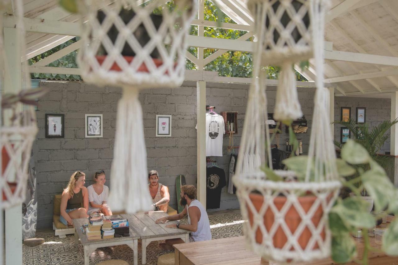 Hotel Sultans Of Swell Uluwatu Exterior foto